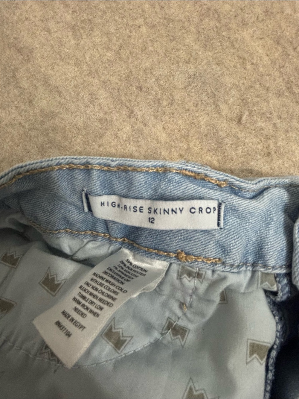 crown & ivy Light Blue Straight-Leg Jeans with Frayed Hem - Picture 4 of 6
